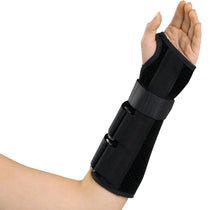 Load image into Gallery viewer, Medline Deluxe Wrist and Forearm Splints
